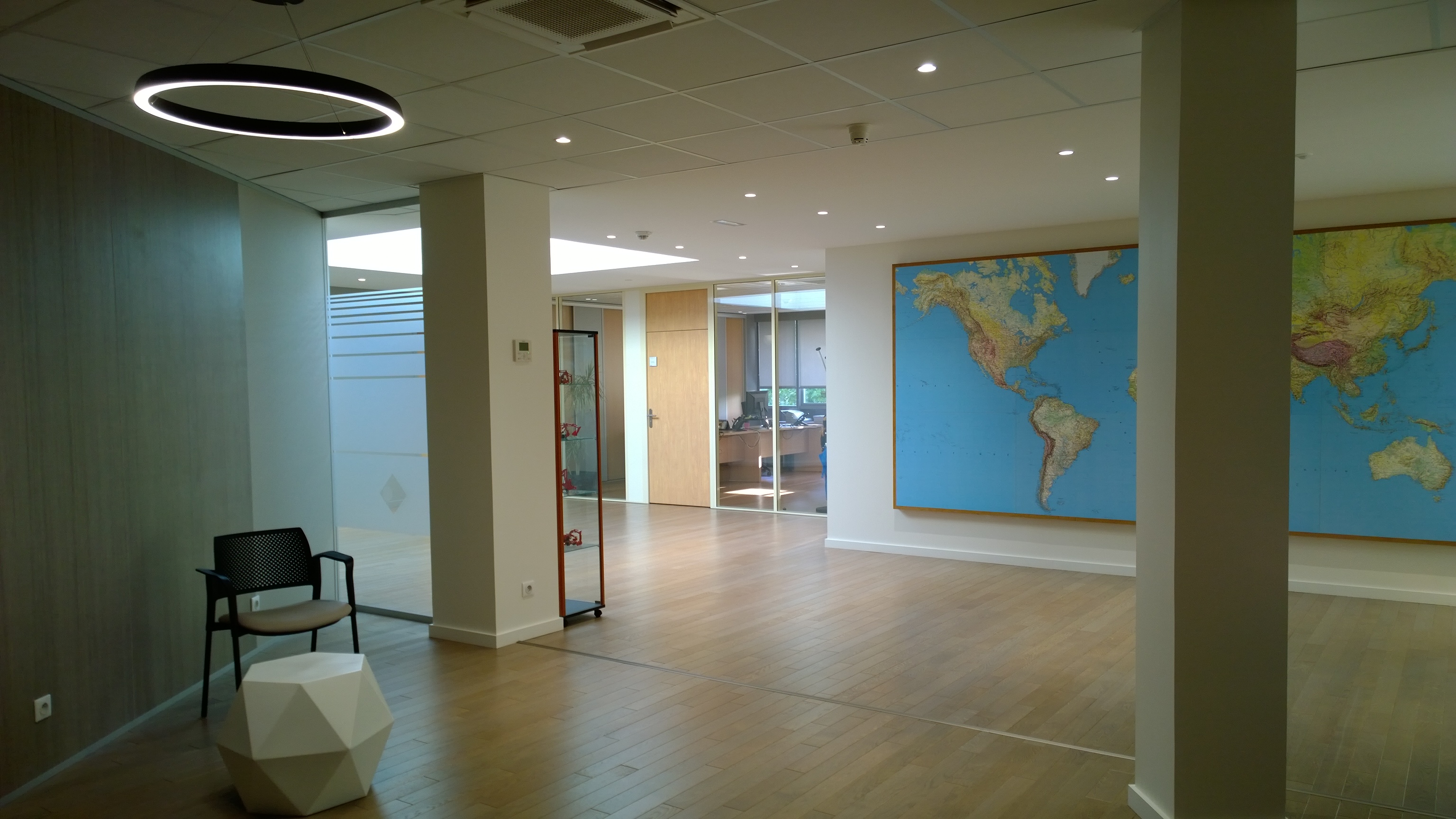 siege social bureaux 3D verre bardage métallique mur rideau