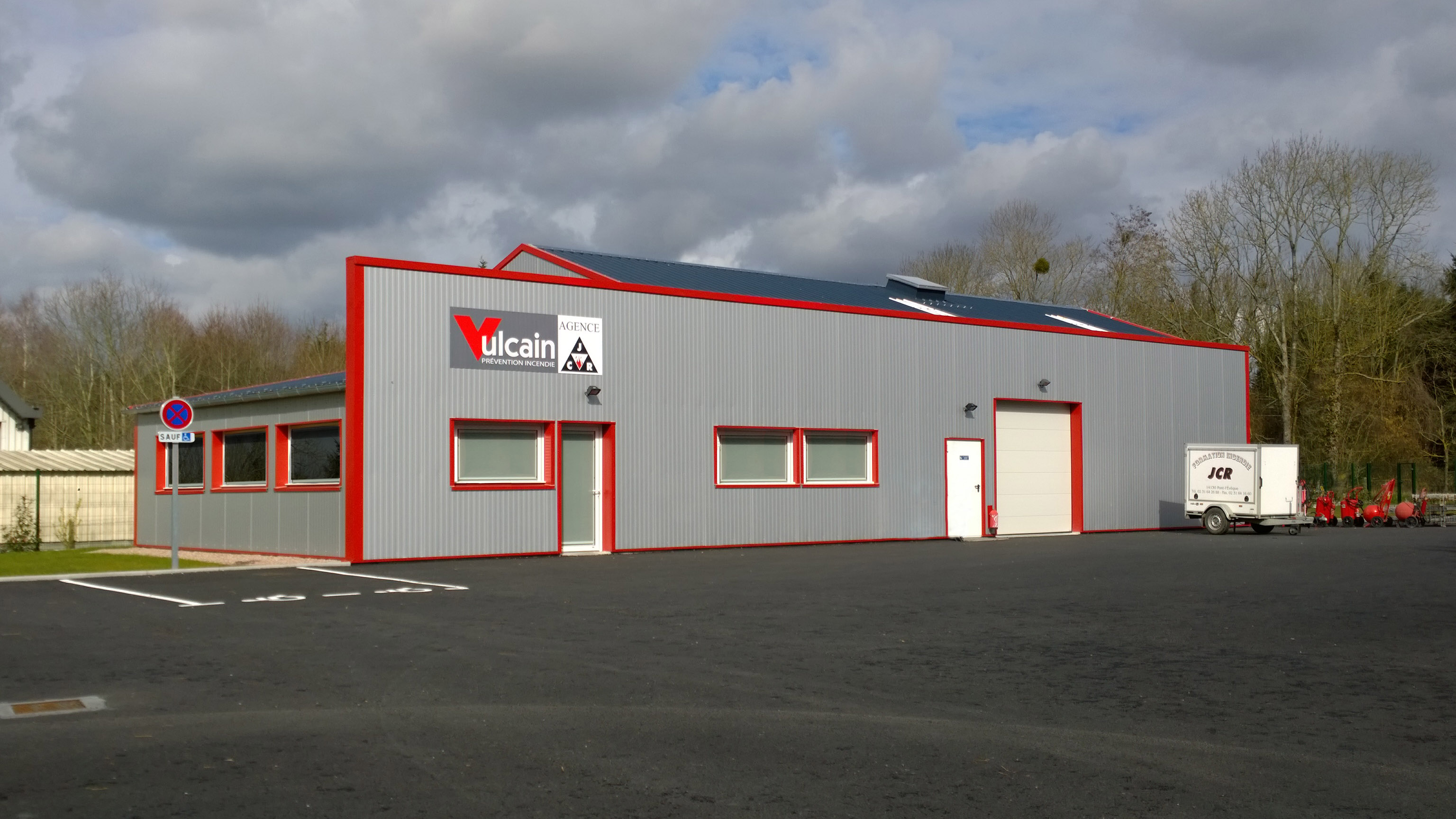 branellec bataille architecte renovation batiment tertiaire coudray rabut