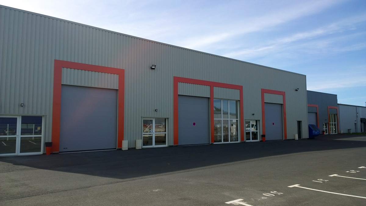 branellec bataille architecte bureaux depots entrepots bardage metallique pont l'eveque