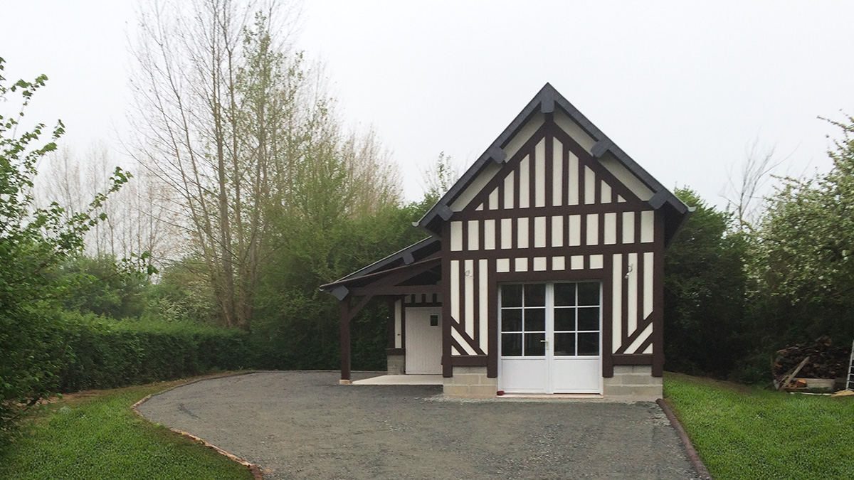 branellec bataille architecte maison dependance colombages saint martins aux chartrains