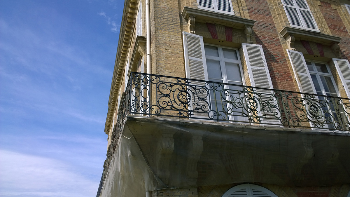 branellec bataille architecte renovation balcons roches noires trouville sur mer